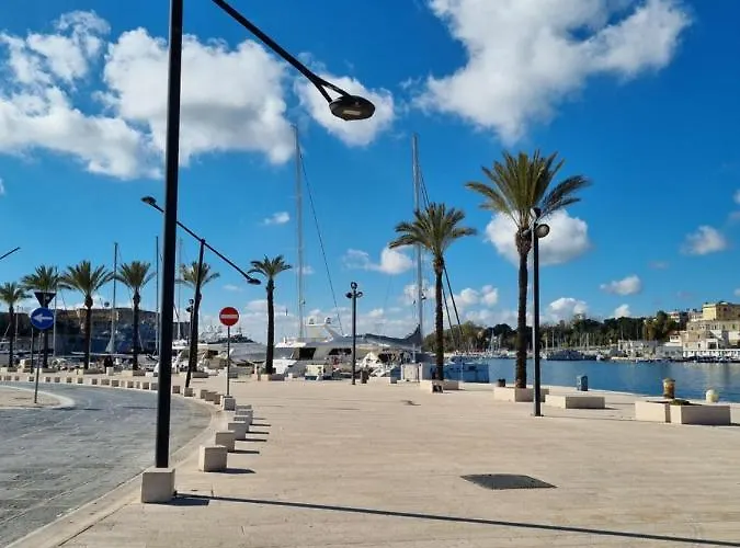 Palace Feriehus Brindisi